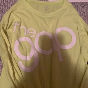 GAP Active Logo Long-Sleeved Tee